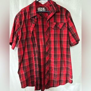 Lightly worn. Men’s medium Real Tree plaid button down